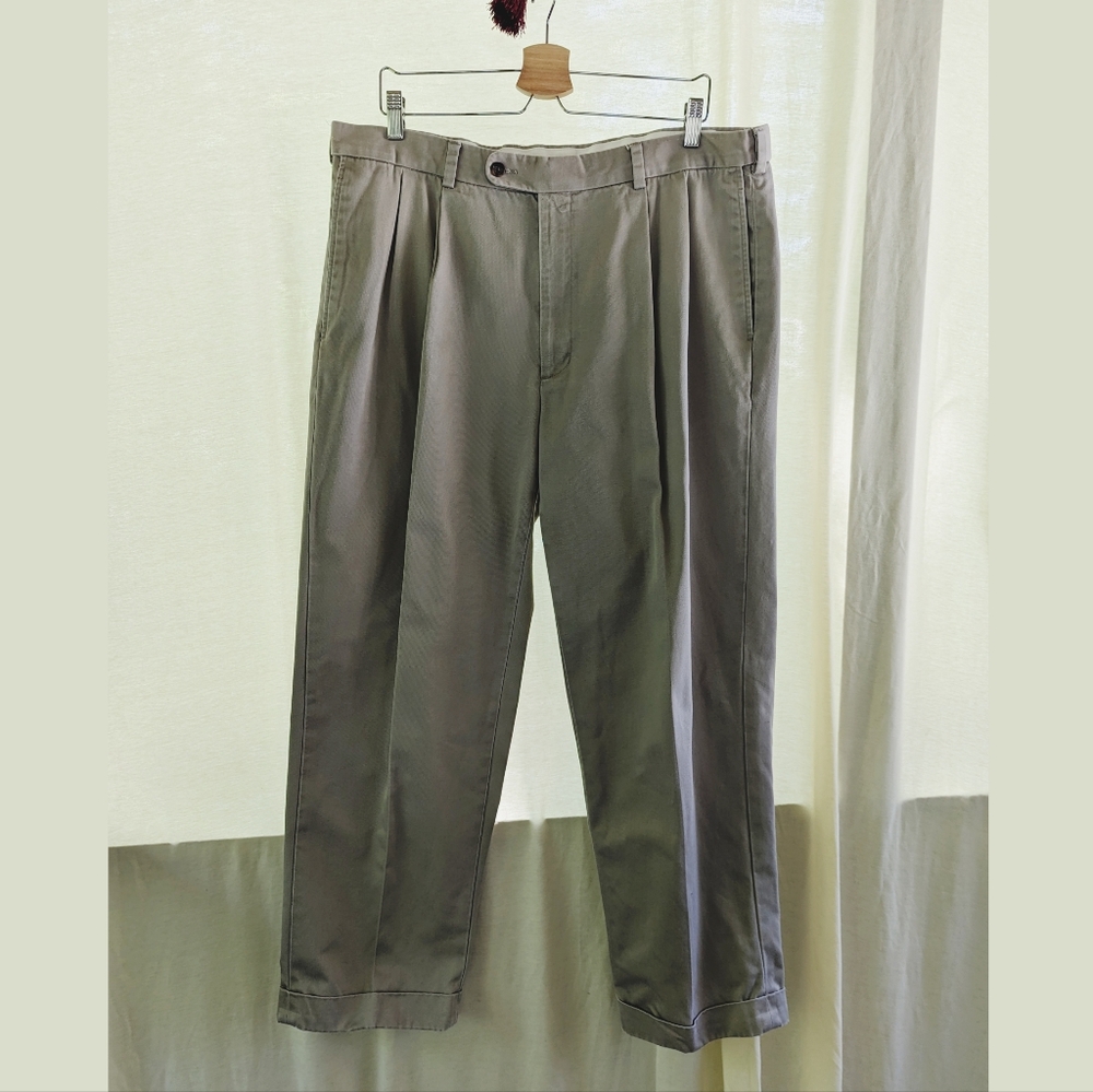 38 X 30 Pleated Khaki Chinos 100% cotton